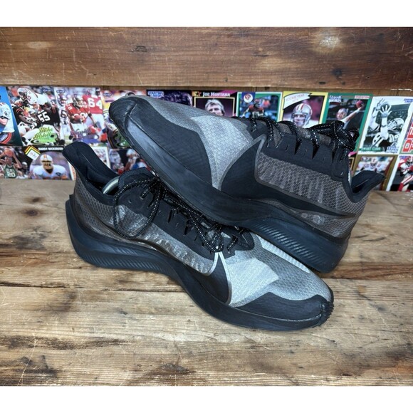 Size 13 - Nike Zoom Gravity Black Anthracite Mens Running Shoes Sneakers Gray - Picture 2 of 7